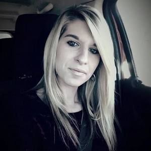 Meet your Posher, Candice